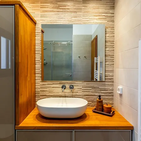 Nyaraló Seaside Serenity House *