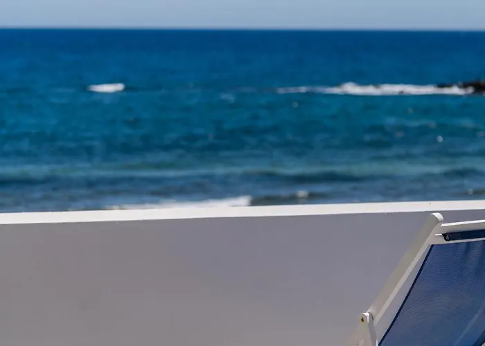 Seaside Serenity House Дом отдыха